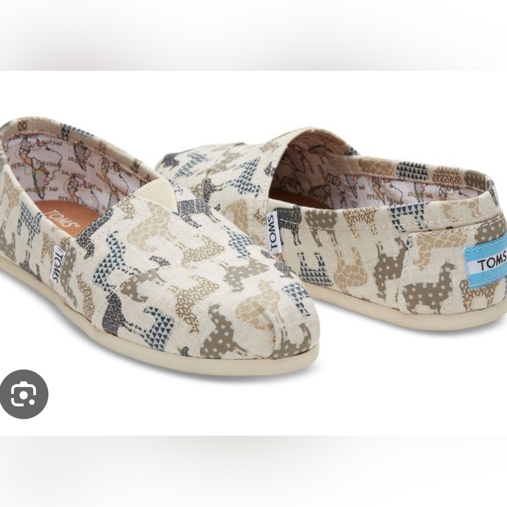 Classic Toms burlap alpaca print